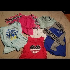 Bundle of 6 clothes
